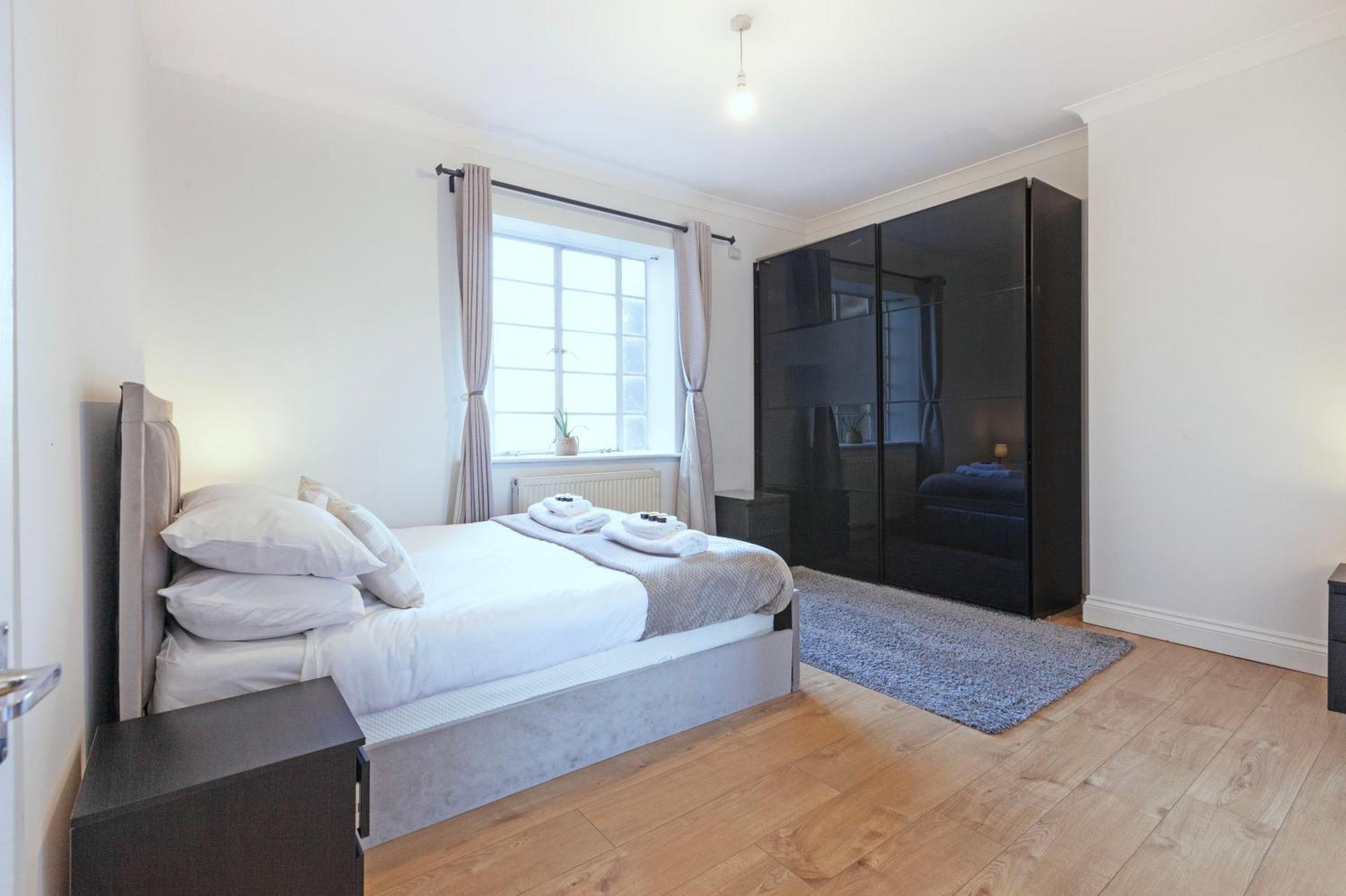 Luxury 2 Bedroom Flat In Royal Crescent Appartamento *