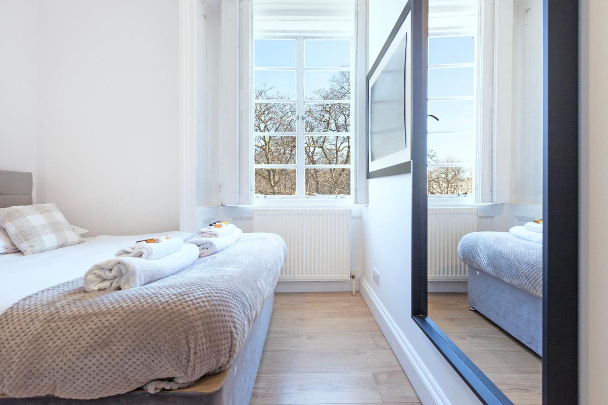 Luxury 2 Bedroom Flat In Royal Crescent Appartamento Londra