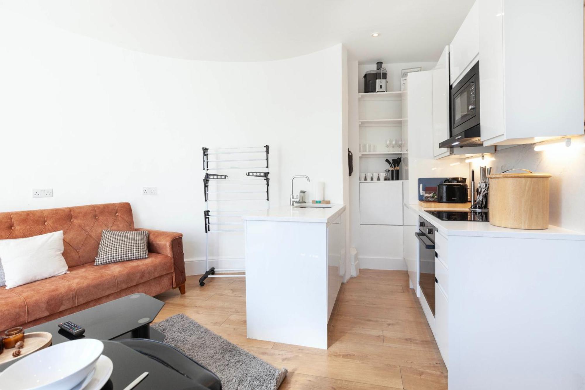 Luxury 2 Bedroom Flat In Royal Crescent Appartamento *